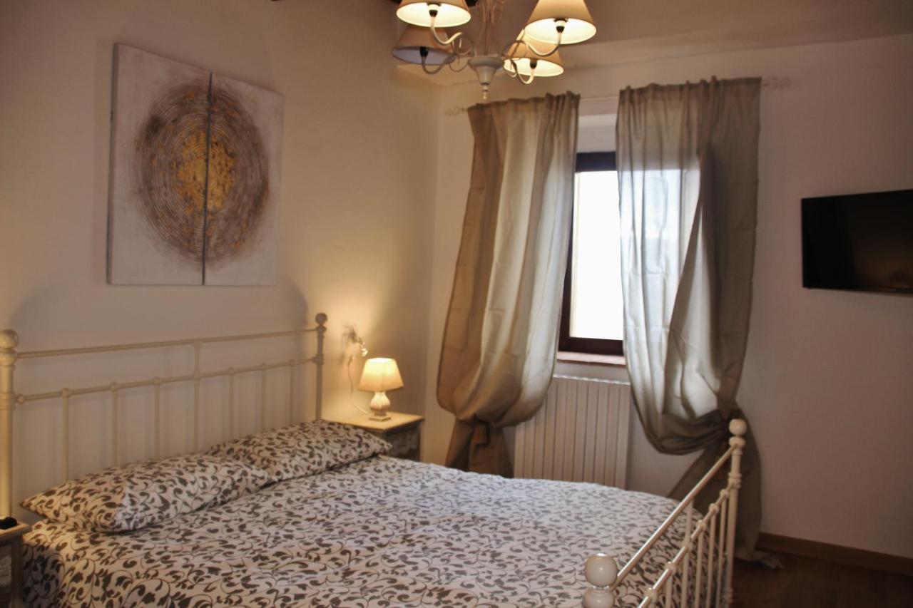 Maison Del Borgo Колле-ди-Валь-д'Эльса Экстерьер фото